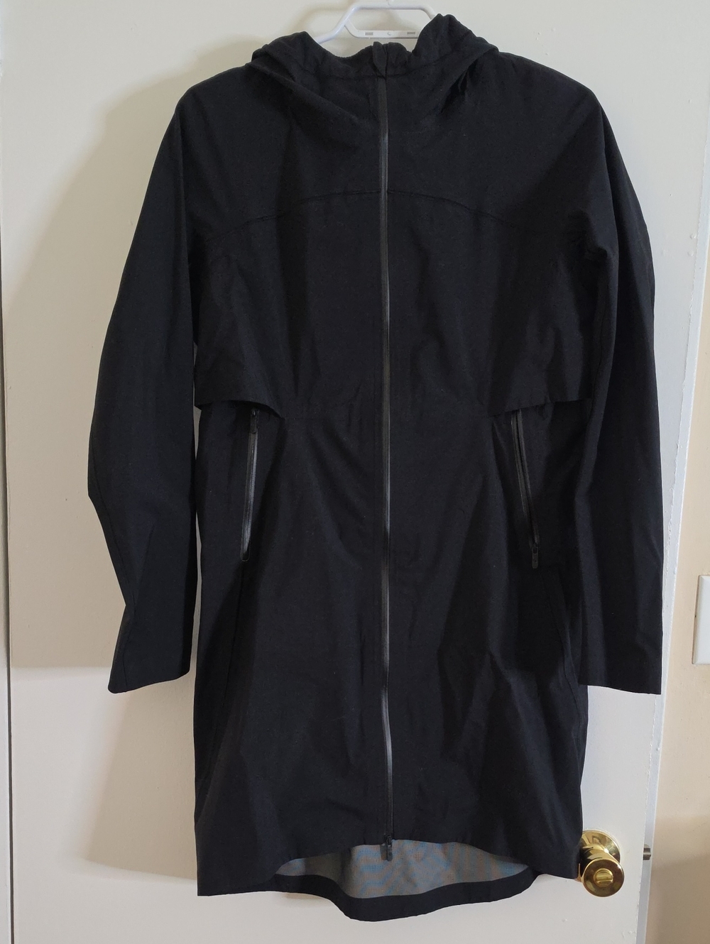 Lululemon Cloud Crush Jacket- Black - Picture 6 of 10